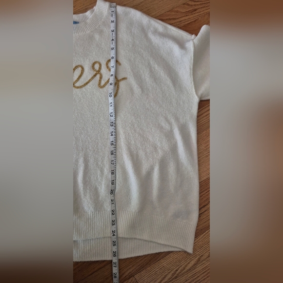 CeCe Women's L White w/Gold Beaded 'Cheers' Oversized Soft Holiday Sweater EUC - Picture 7 of 10